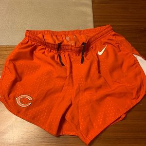 Chicago Bears Nike Tempo Running Shorts